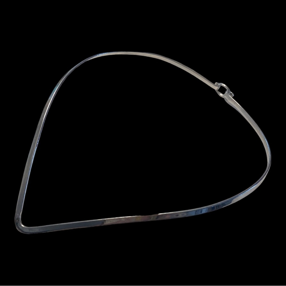 Silver wire choker